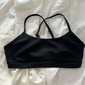 Alo Yoga Airlift Intrigue Bra Black Small